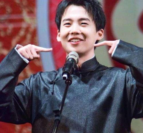 郭麒麟恋情最新爆料,神秘女友身份曝光,甜蜜互动引网友热议 第3张 郭麒麟恋情最新爆料,神秘女友身份曝光,甜蜜互动引网友热议 第3张